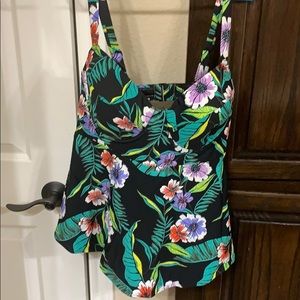 Old navy plus size swim top